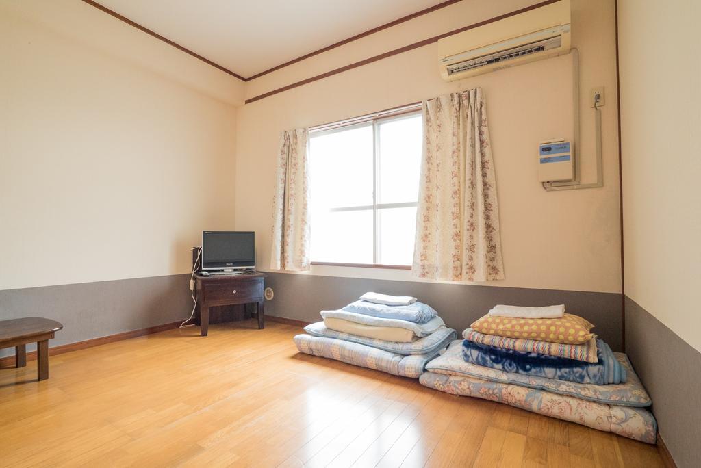 沖縄の宿 行燈 あんどん Naha Eksteriør billede